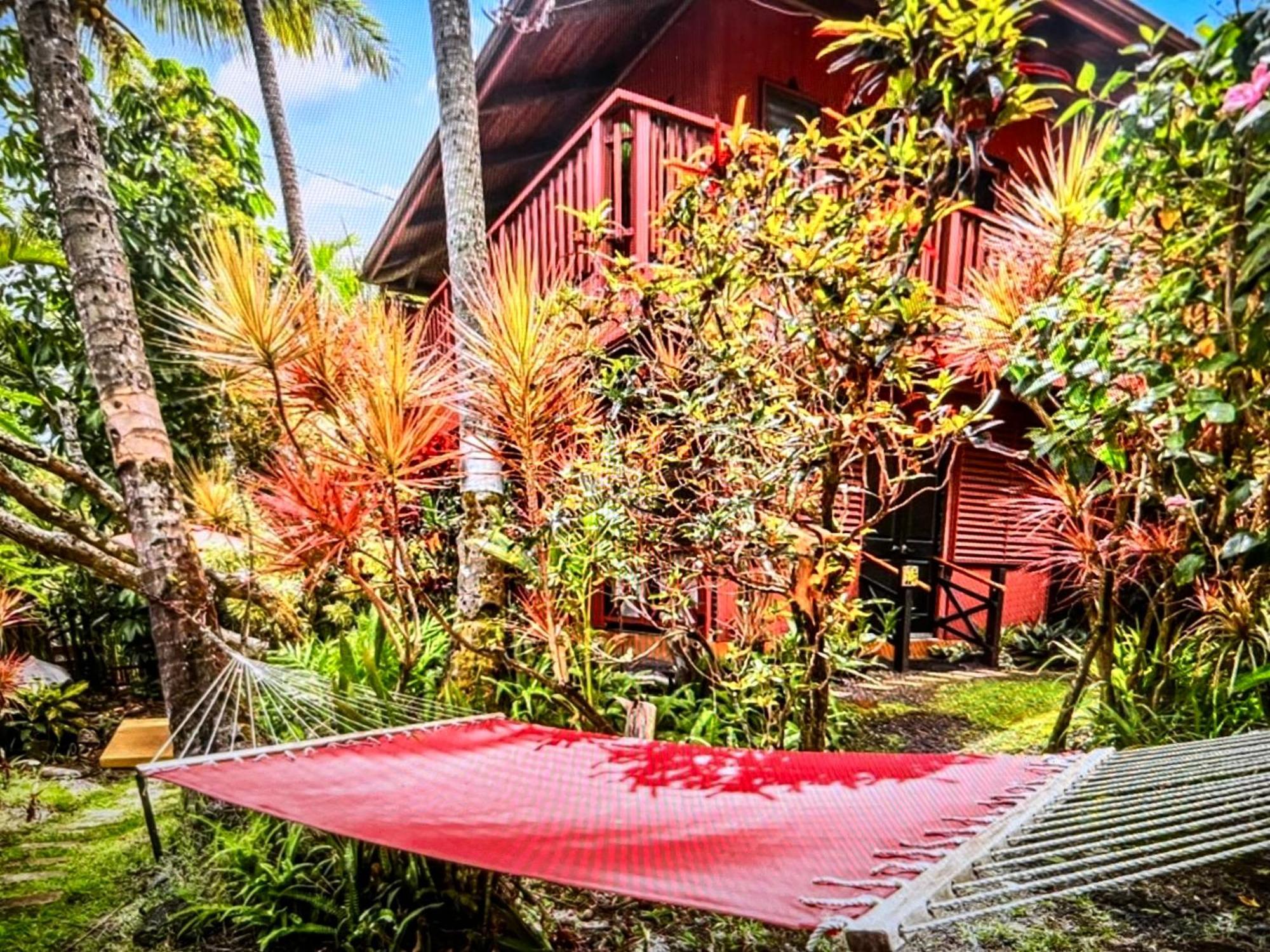 The Bali House And Cottage At Kehena Beach Hawaii Exterior foto