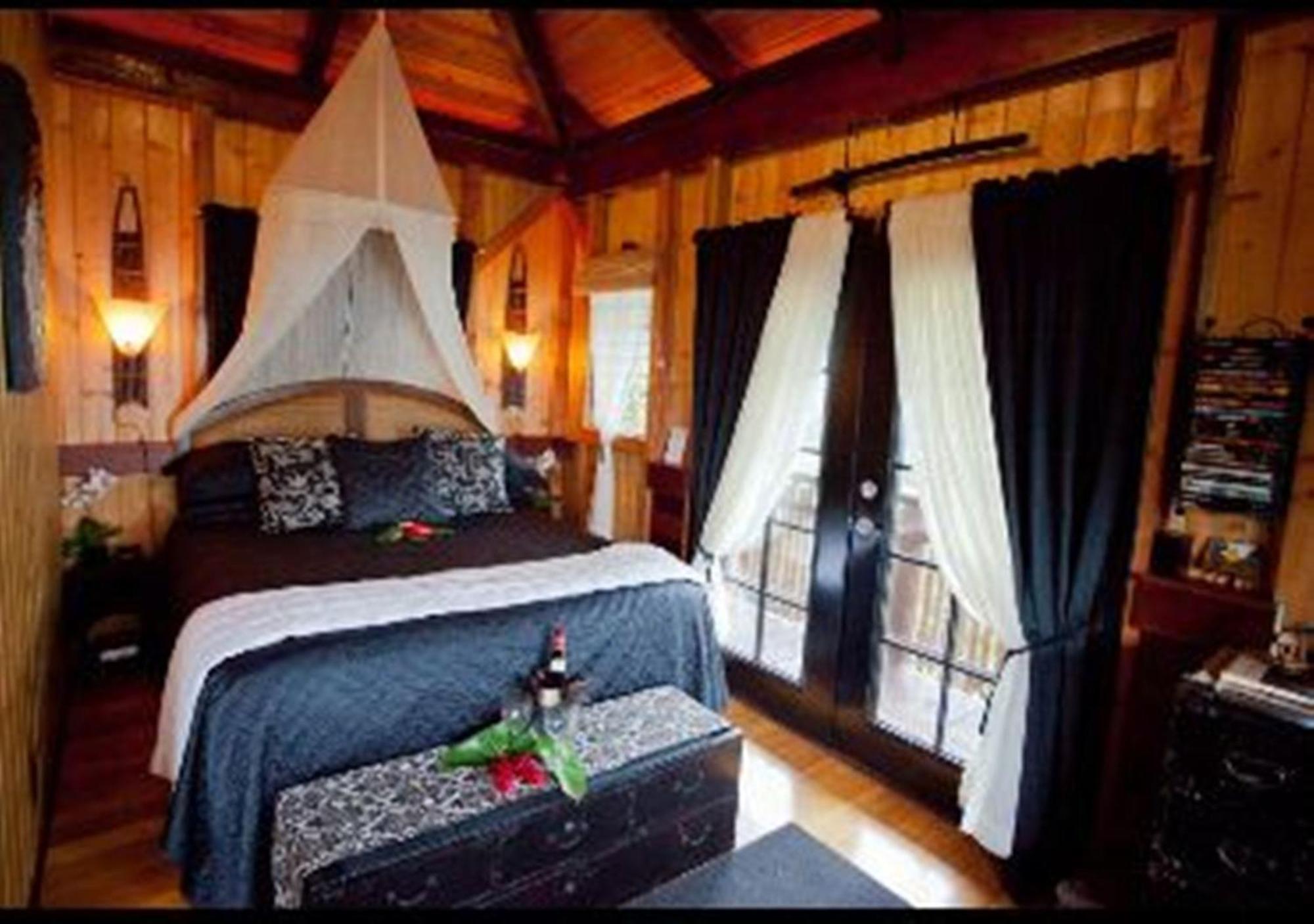 The Bali House And Cottage At Kehena Beach Hawaii Exterior foto
